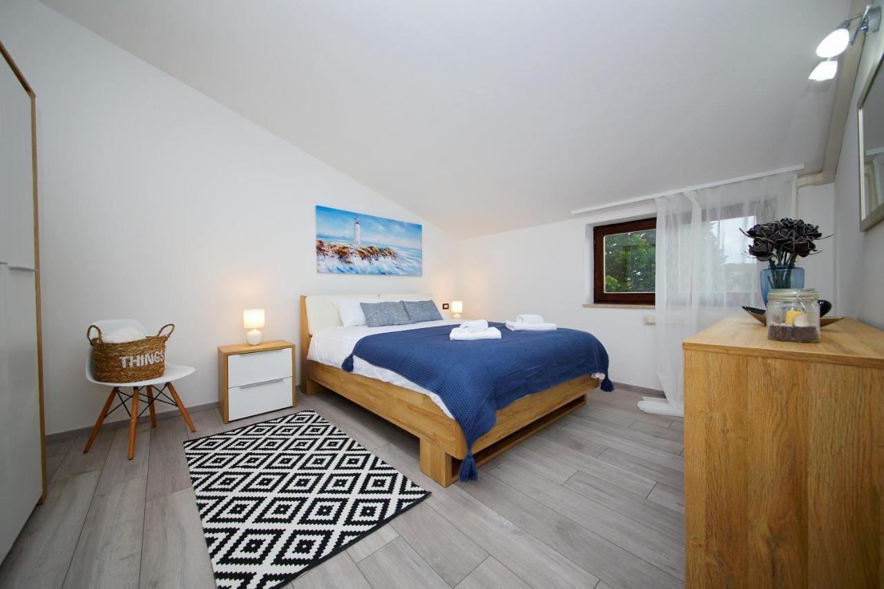 Apartments Perkovic Fazana Exterior photo